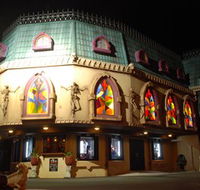 Draculas Cabaret Restaurant - Accommodation Brisbane