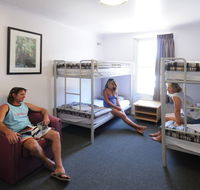Yamba YHA - Accommodation Brisbane