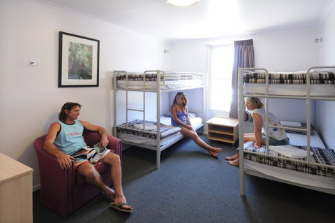 Yamba YHA - Accommodation Brisbane 0