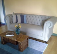 Blue House at Mountainside Wines - Accommodation Brisbane