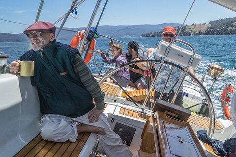 Half-Day Sailing On The Derwent River From Hobart - Accommodation Brisbane 10