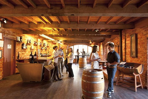 McLaren Vale Hop-On Hop-Off Winery Tour From Adelaide - Accommodation Brisbane 3