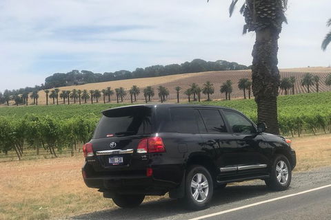 AirPort Transfers & People Mover - Accommodation Brisbane 1