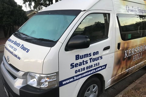 AirPort Transfers & People Mover - Accommodation Brisbane 0