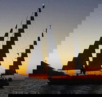 Magnetic Island Sunset Sail - Accommodation Brisbane