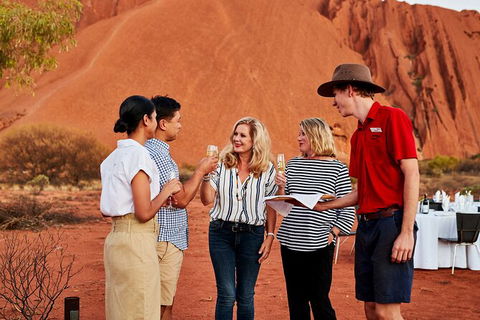 Uluru (Ayers Rock) Sunset With Outback Barbecue Dinner And Star Tour - Accommodation Brisbane 16