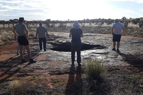 Aboriginal Homelands Experience From Ayers Rock Including Sunset - Accommodation Brisbane 4