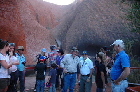 Uluru (Ayers Rock) And The Olgas Tour Including Sunset Dinner From Alice Springs - Accommodation Brisbane 6