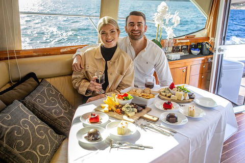Private Sydney Harbour Lunch Cruise Including Unlimited Drinks - Accommodation Brisbane 5