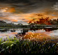 Lake McIntyre - Accommodation Brisbane