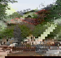 Murchison Ossario - Accommodation Brisbane