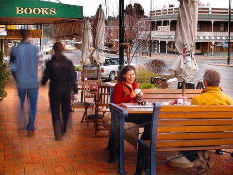 Uralla - Accommodation Brisbane 0