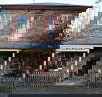 Bay Tree Gallery - Accommodation Brisbane