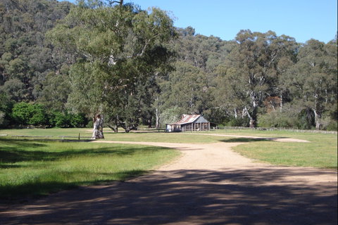 Fry's Hut - Accommodation Brisbane 1