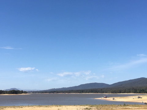 Lake Nillahcootie - Accommodation Brisbane 2
