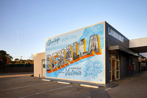 Wall To Wall Art Experience - Accommodation Brisbane 1