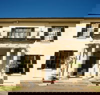 Wivenhoe House - Accommodation Brisbane