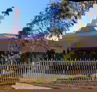 McFeeters Motor Museum and Visitor Information Centre - Accommodation Brisbane