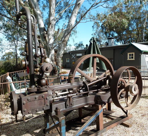Melbourne Cup Sunday Steam Up - Accommodation Brisbane 1