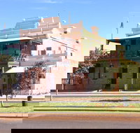 Old Gentleman's Club - Accommodation Brisbane