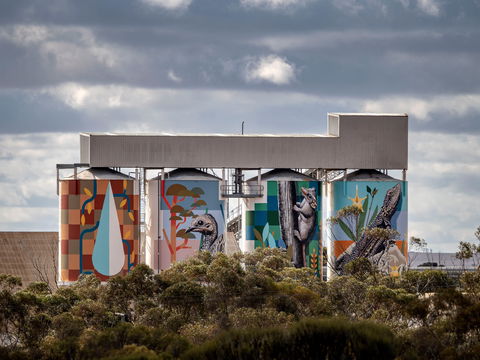 PUBLIC Silo Trail - Accommodation Brisbane 1