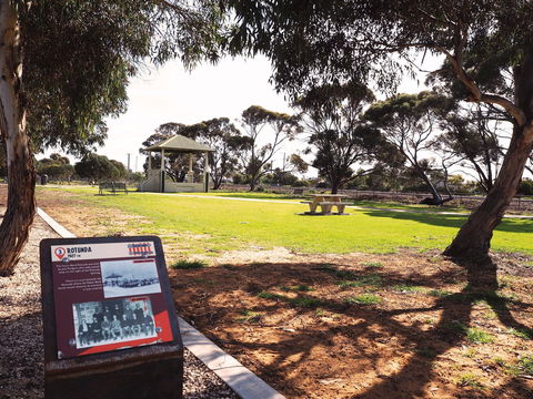 Tailem Bend Historic Rail Trail - Accommodation Brisbane 0