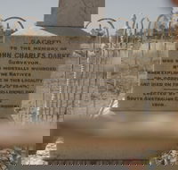 Darke's Grave - Accommodation Brisbane