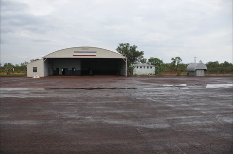 Daly Waters Aviation Complex - Accommodation Brisbane 0