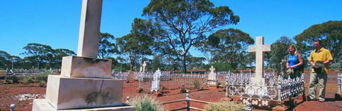 Old Pioneer Cemetery Coolgardie - Accommodation Brisbane 0