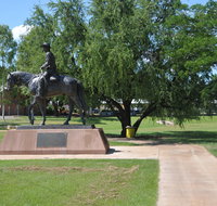 Stockmans Pioneer Memorial Katherine Icon - Accommodation Brisbane