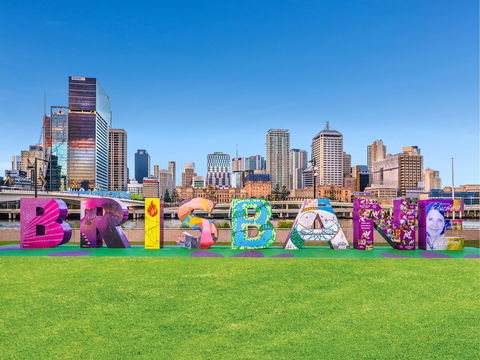 BRISBANE Sign - Accommodation Brisbane 0