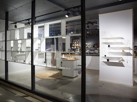 KIN Gallery - Accommodation Brisbane 0