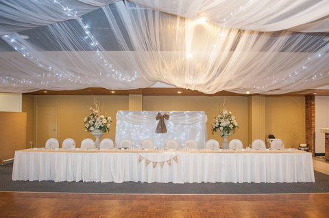 Young Golf Club - Accommodation Brisbane 0