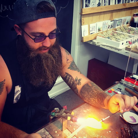 Hot Glass Demonstrations And Classes - Accommodation Brisbane 1