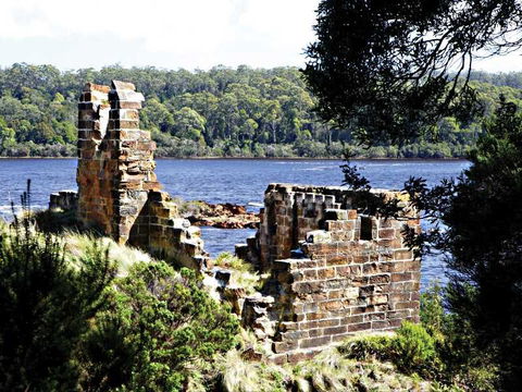 Sarah Island - Accommodation Brisbane 2