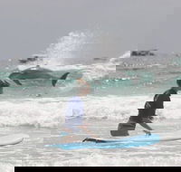 3.5-Hour Ultimate Learn to Surf Adventure