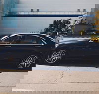 Departure Private Transfers Adelaide to Adelaide Airport ADL in Business Car - Accommodation Brisbane