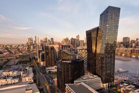 Melbourne Airport Transfers: Melbourne To Melbourne Airport MEL In Luxury Car - Accommodation Brisbane 5