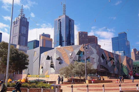 Melbourne Airport Transfers: Melbourne To Melbourne Airport MEL In Luxury Car - Accommodation Brisbane 1