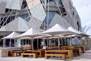 Arintji Cafe + Bar - Accommodation Brisbane 0