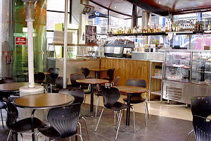 L'incontro - Accommodation Brisbane 0