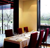 Red Terrace - Accommodation Brisbane