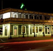 Alberton Hotel - Accommodation Brisbane