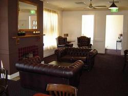 Eltham Hotel - Accommodation Brisbane 2