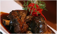 Hotel LA - Accommodation Brisbane 3