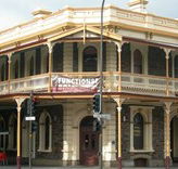 Cathedral Hotel - Accommodation Brisbane
