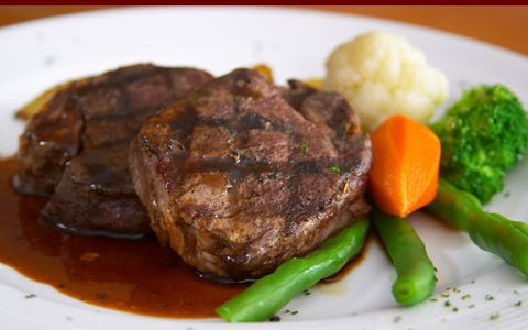 R. G. Mcgees Hotel Restaurant - Accommodation Brisbane 0