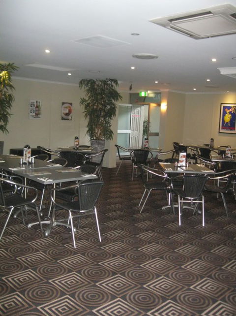 Cleveland Tavern - Accommodation Brisbane 6