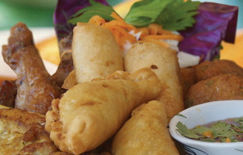 Warunee Thai Restaurant - Accommodation Brisbane 3