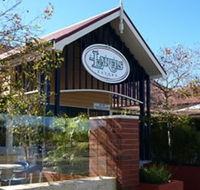 Lakers Tavern - Accommodation Brisbane
